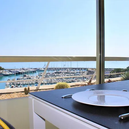 Superbe 3 Pieces Avec Terrasse, Clim Et Vue A - Fr-1-252a-92